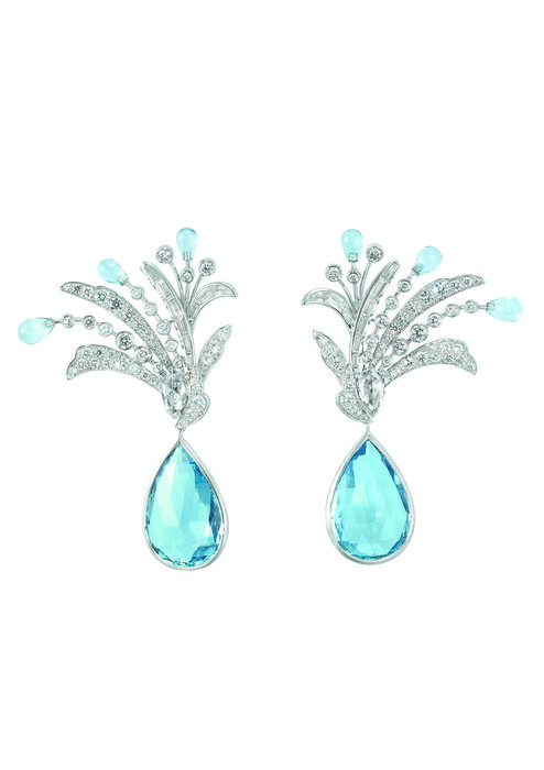 Boucheron Paon de Lune 月之羽翼高級珠寶耳環。